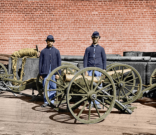 02492 - Richmond, VA; 1865; Confederate brass mountain howitzers [LC-DIG-cwpb-02492]