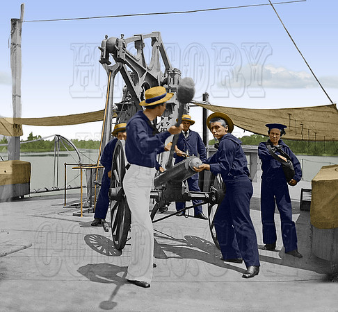 4152977763 - USS Hunchback; Gun Crew, James River, VA [NARA-4152977763]