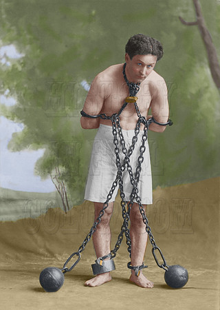 Houdini in chains
